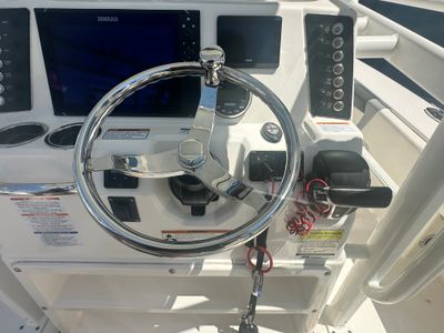 2022 Robalo 246 Cayman SD - Photo 23