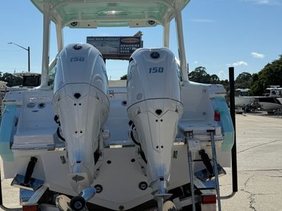 2025 Robalo 257 DC - Photo 13