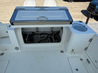 2025 Robalo 257 DC - Photo 25