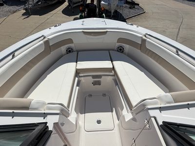 2025 Robalo 257 DC - Photo 18