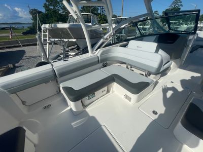 2025 Robalo 317 DC - Photo 25