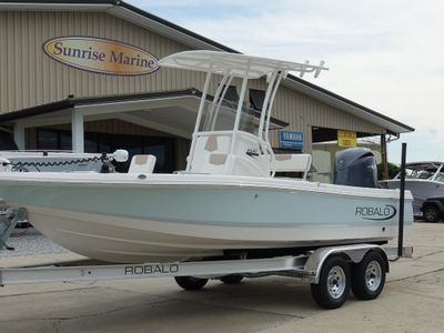 2026 Robalo 206 Cayman - Photo 1