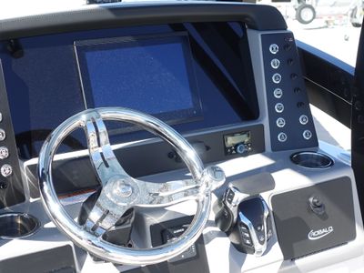 2026 Robalo 246 Cayman - Photo 31