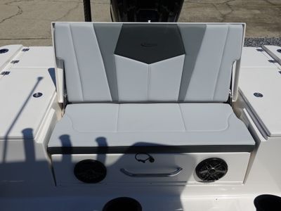 2026 Robalo 266 Cayman SD - Photo 38