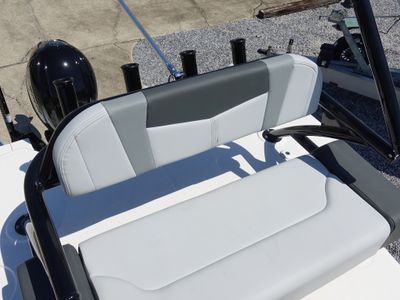 2026 Robalo 266 Cayman SD - Photo 8