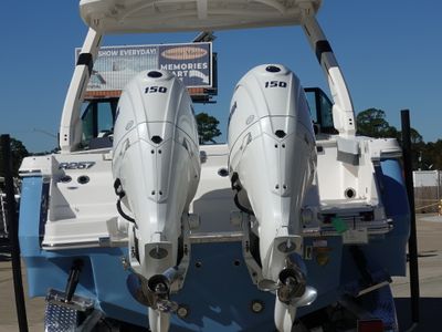 2026 Robalo 257 DC - Photo 6