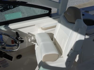 2026 Robalo 257 DC - Photo 26