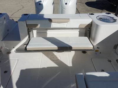 2026 Robalo 257 DC - Photo 10