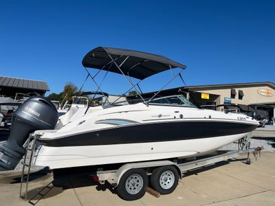 2015 Hurricane Sundeck 2400 OB - Photo 3