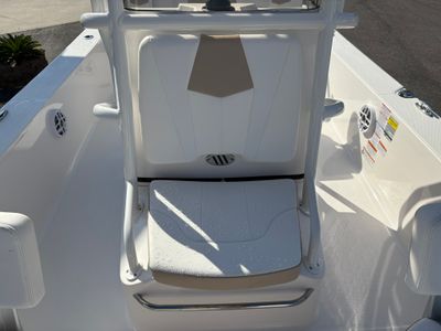 2026 Robalo 206 Cayman - Photo 11