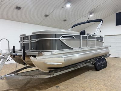 2026 Barletta Cabrio C22QC — photo 8 view
