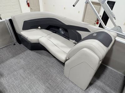 2026 Barletta Cabrio C22QC — front three-quarter view