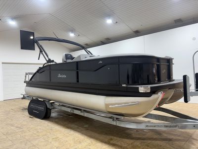 2026 Barletta Aria A22UC Platinum — front three-quarter view