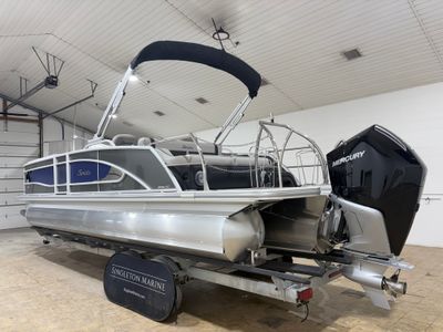 2026 Barletta Lusso L25UC — photo 14 view