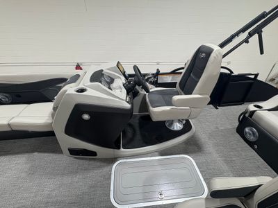 2026 Barletta Cabrio C24UC — photo 20 view