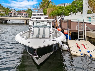 2024 Everglades 455 CC - Photo 4