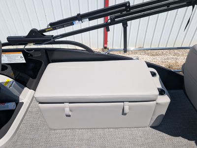 2025 Barletta Cabrio C22CC - Photo 27