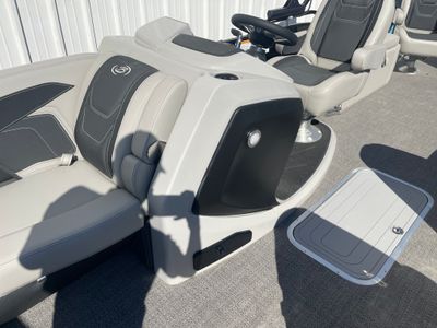 2026 Barletta Cabrio C24CC — photo 18 view