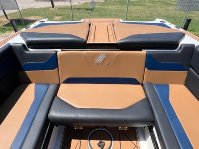 2023 Atx 24 Type S - Photo 16