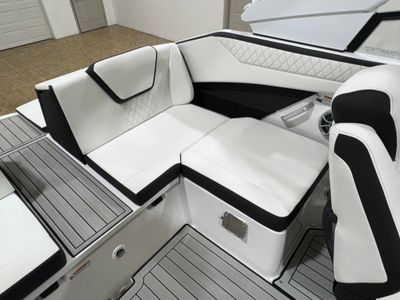 2026 Yamaha 222 SE - Photo 19
