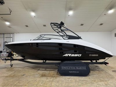 2026 Yamaha AR250 - Photo 3