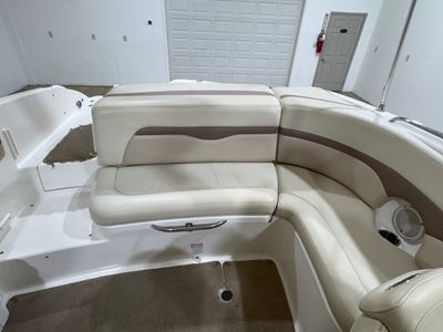 2005 Chaparral 220 SSI - Photo 19