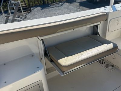 2018 Sailfish 325 DC - Photo 12