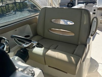 2018 Sailfish 325 DC - Photo 13