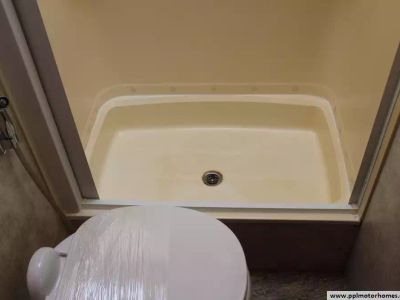 2012 Itasca 24M - Photo 17