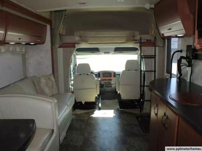 2012 Itasca 24M - Photo 6