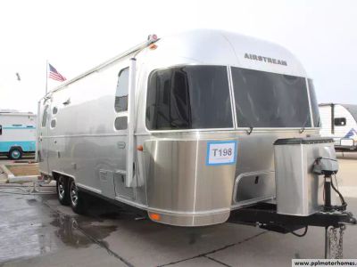 2020 Airstream 25FB TWIN - Photo 1