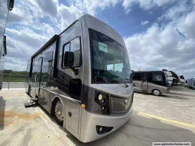 2023 Fleetwood 33D — front three-quarter view