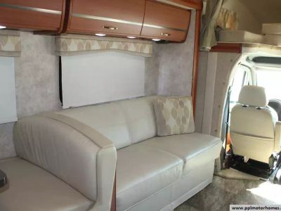 2012 Itasca 24M - Photo 8