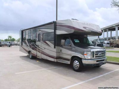 2014 Forest River 317SA — front three-quarter view