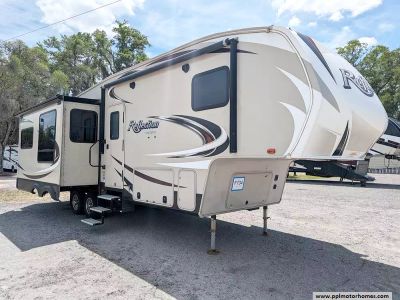 2017 Grand Design 303RLS — front three-quarter view