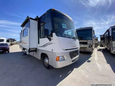 2011 Winnebago 30W — front three-quarter view