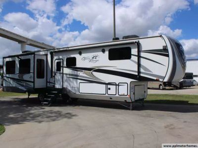 2023 Highland RV 371MBH — front three-quarter view