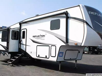 2024 Grand Design 337RLS — front three-quarter view
