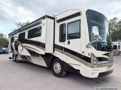 2014 Thor 42WX — front three-quarter view