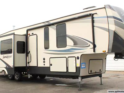 2020 Forest River 384QBOK — front three-quarter view