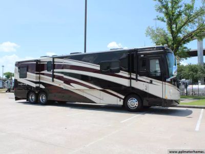 2008 Newmar 4304 — front three-quarter view