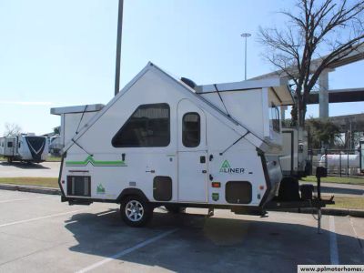 2020 A Liner EXPEDITION — front three-quarter view