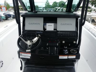 2025 Blackfin 272CC - Photo 13