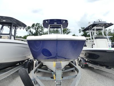 2022 Yamaha Boats 255 FSH SPORT E - Photo 2