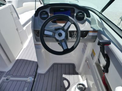 2023 Chaparral 23 SSi OB - Photo 8