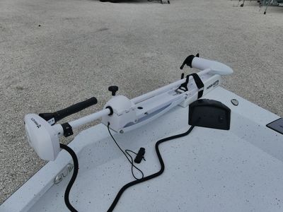 2026 Xpress Hyper-Lift H20 Bay - Photo 11