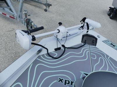 2027 Xpress HYPER-LIFT H22 BAY - Photo 10