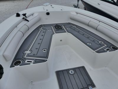 2021 Sea Born LX24 Center Console LE - Photo 14
