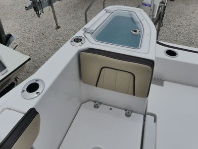 2021 Yamaha Boats 252 FSH Sport - Photo 6