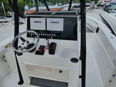 2021 Sea Born LX24 Center Console LE - Photo 8